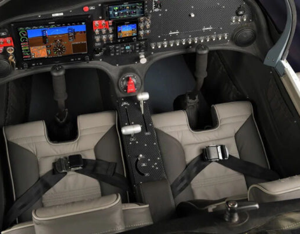 student pilots receiving flight training at Dynasty Aviation Inc aviation school