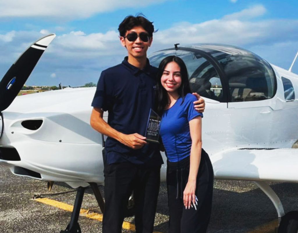 Student practicing takeoff roll coordination using flight simulator controls